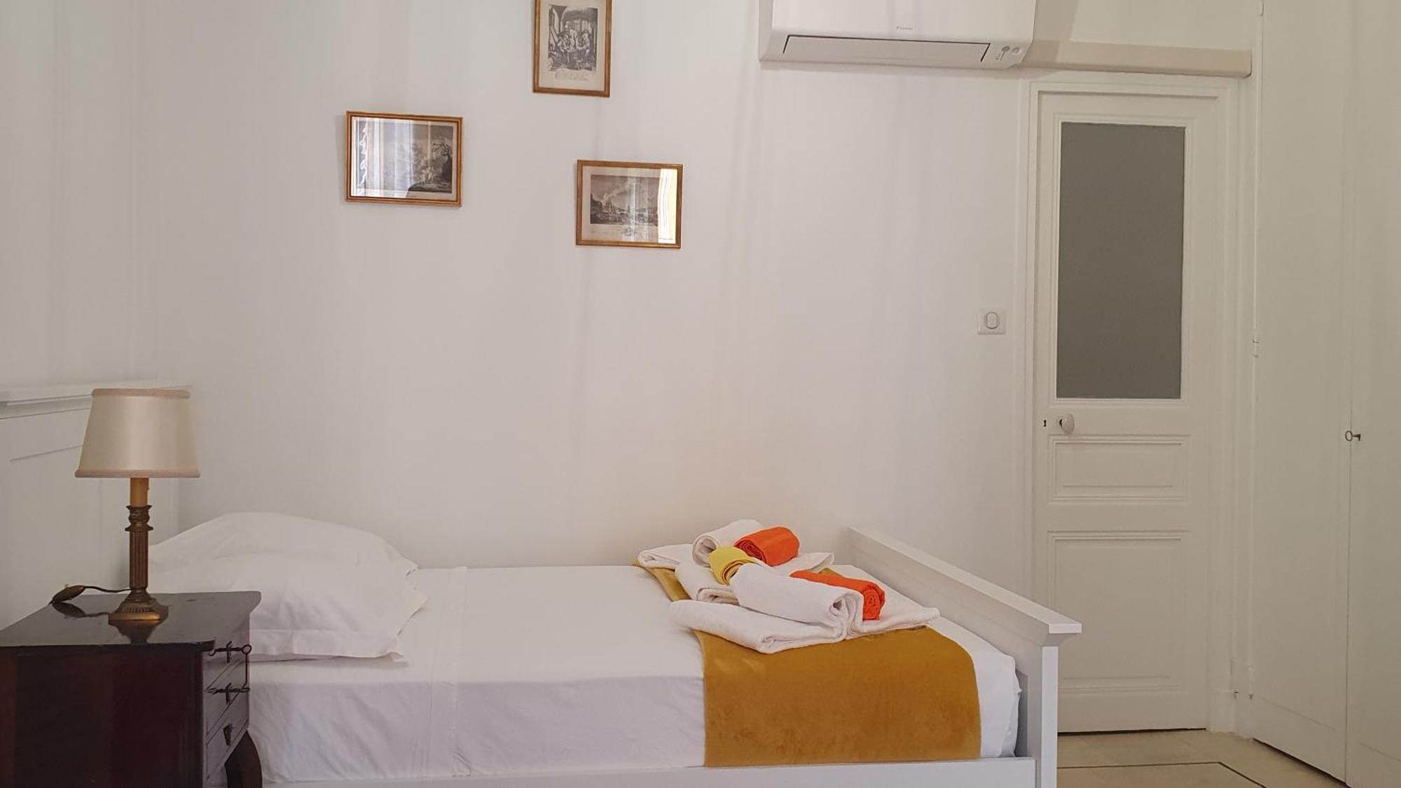 Bel Appartement Typique Proche Du Palais Et Plages Cannes Exterior photo